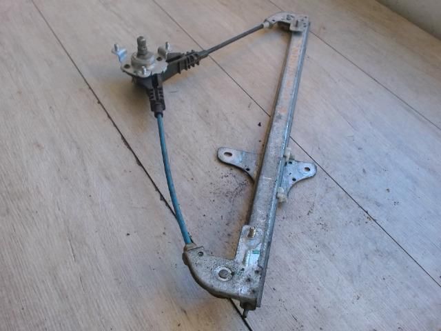 bontott SUZUKI WAGON R PLUS Jobb első Ablakemelő Szerkezet (Mechanikus)