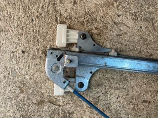 bontott SUZUKI WAGON R PLUS Jobb első Ablakemelő Szerkezet (Mechanikus)