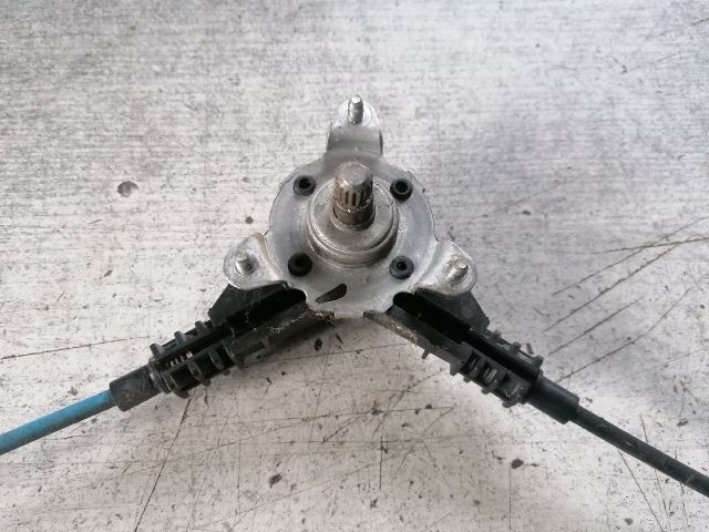 bontott SUZUKI WAGON R PLUS Jobb első Ablakemelő Szerkezet (Mechanikus)