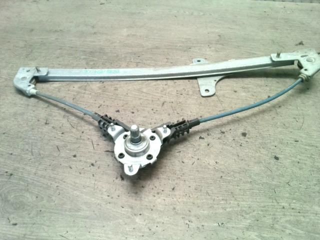 bontott SUZUKI WAGON R PLUS Jobb első Ablakemelő Szerkezet (Mechanikus)