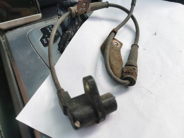 bontott SUZUKI WAGON R PLUS Jobb első ABS Jeladó