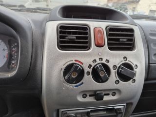 bontott SUZUKI WAGON R PLUS Jobb első Ajtó (Részeivel)