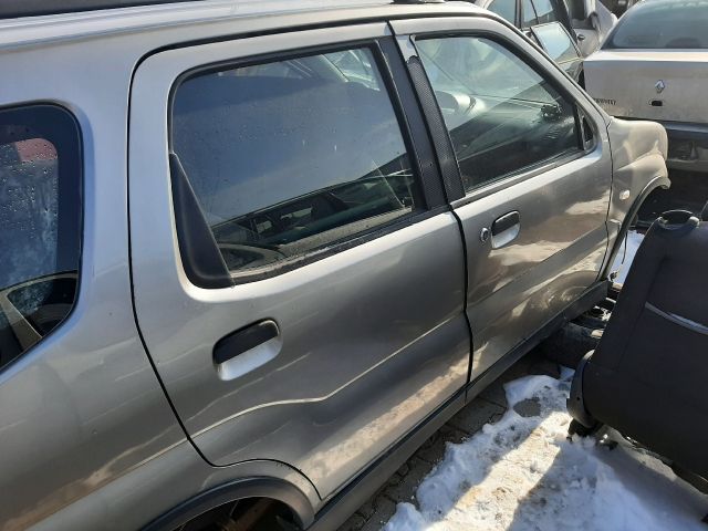 bontott SUZUKI WAGON R PLUS Jobb első Ajtó (Részeivel)