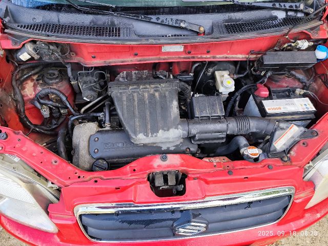 bontott SUZUKI WAGON R PLUS Jobb első Ajtó (Részeivel)