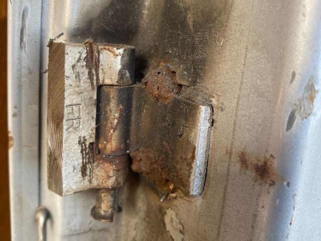 bontott SUZUKI WAGON R PLUS Jobb első Ajtó (Üres lemez)