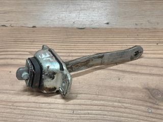 bontott SUZUKI WAGON R PLUS Jobb első Ajtóhatároló