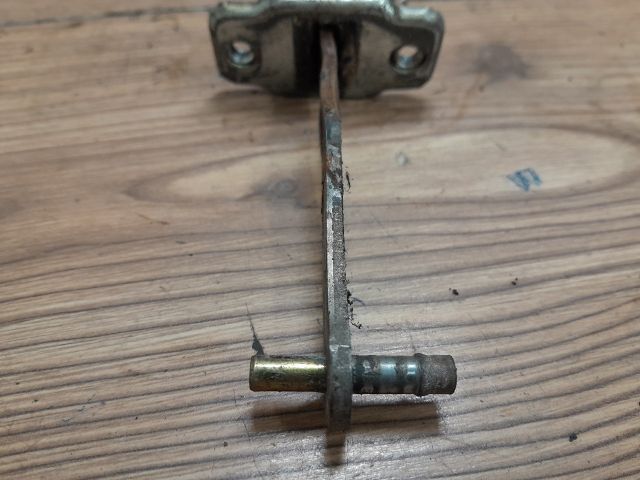 bontott SUZUKI WAGON R PLUS Jobb első Ajtóhatároló