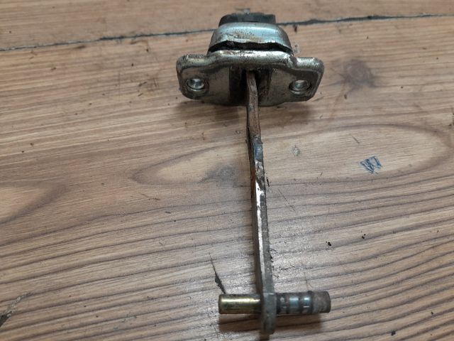 bontott SUZUKI WAGON R PLUS Jobb első Ajtóhatároló