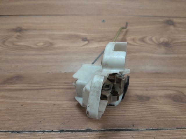 bontott SUZUKI WAGON R PLUS Jobb első Ajtózár