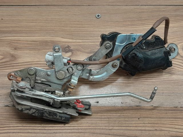 bontott SUZUKI WAGON R PLUS Jobb első Ajtózár