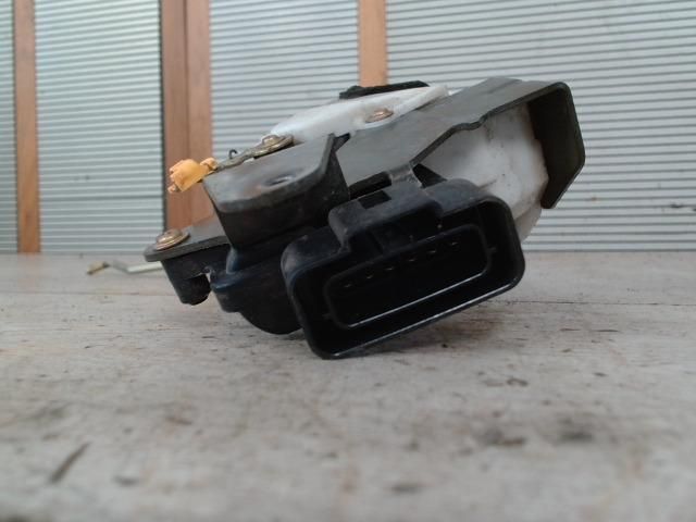 bontott SUZUKI WAGON R PLUS Jobb első Ajtózár