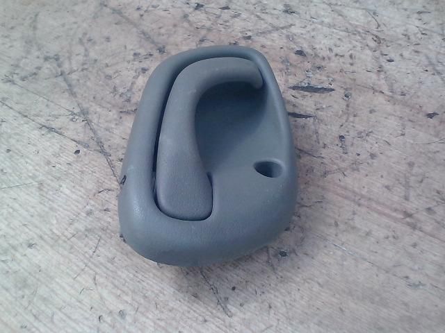 bontott SUZUKI WAGON R PLUS Jobb első Belső Kilincs