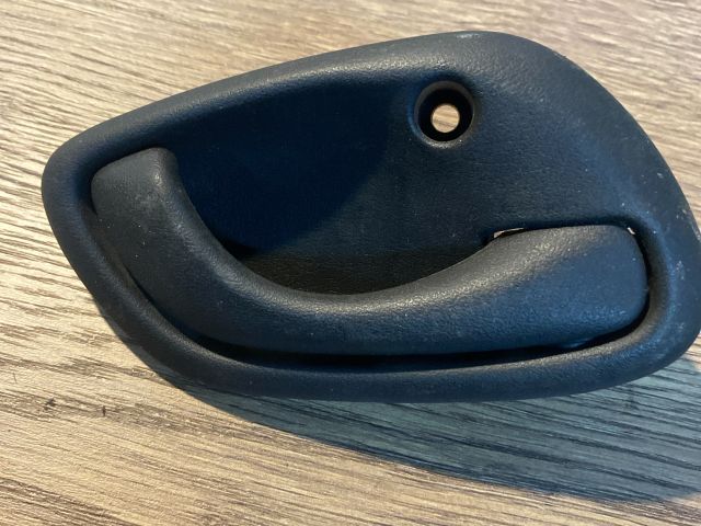 bontott SUZUKI WAGON R PLUS Jobb első Belső Kilincs