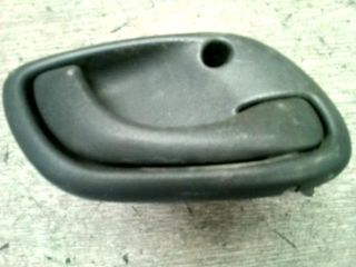 bontott SUZUKI WAGON R PLUS Jobb első Belső Kilincs