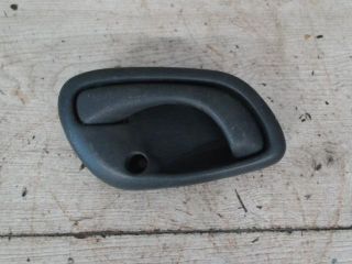 bontott SUZUKI WAGON R PLUS Jobb első Belső Kilincs