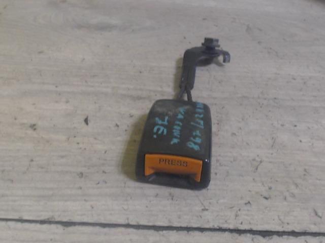 bontott SUZUKI WAGON R PLUS Jobb első Biztonsági Öv Csat