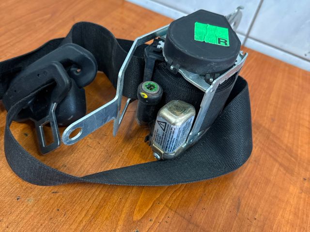 bontott SUZUKI WAGON R PLUS Jobb első Biztonsági Öv