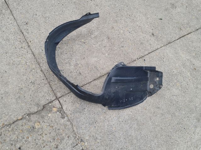 bontott SUZUKI WAGON R PLUS Jobb első Dobbetét (Kerékjárati, Műanyag)