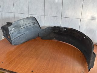 bontott SUZUKI WAGON R PLUS Jobb első Dobbetét (Kerékjárati, Műanyag)