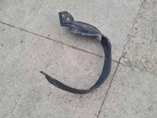 bontott SUZUKI WAGON R PLUS Jobb első Dobbetét (Kerékjárati, Műanyag)