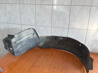 bontott SUZUKI WAGON R PLUS Jobb első Dobbetét (Kerékjárati, Műanyag)