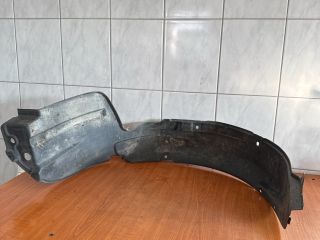 bontott SUZUKI WAGON R PLUS Jobb első Dobbetét (Kerékjárati, Műanyag)