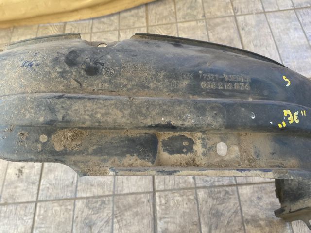 bontott SUZUKI WAGON R PLUS Jobb első Első Dobbetét (Kerékjárati, Műanyag)