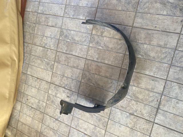 bontott SUZUKI WAGON R PLUS Jobb első Első Dobbetét (Kerékjárati, Műanyag)