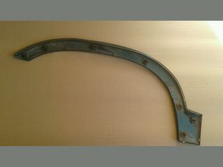 bontott SUZUKI WAGON R PLUS Jobb első Sárvédő Szélesítő