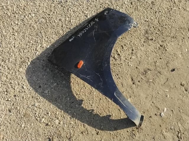 bontott SUZUKI WAGON R PLUS Jobb első Sárvédő