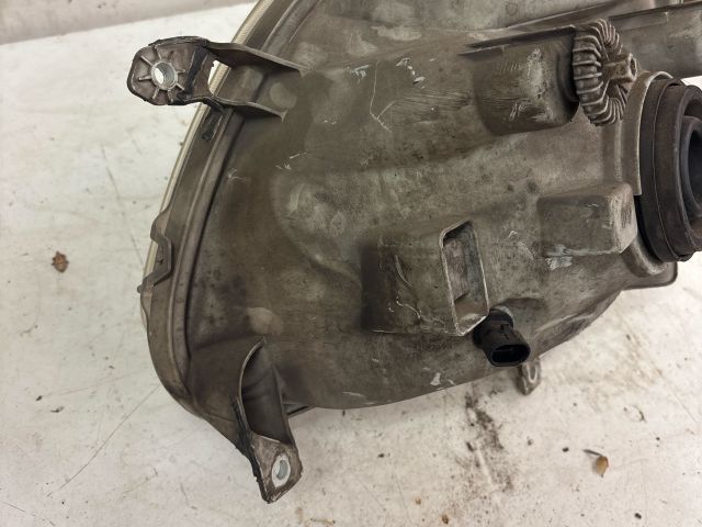 bontott SUZUKI WAGON R PLUS Jobb Fényszóró