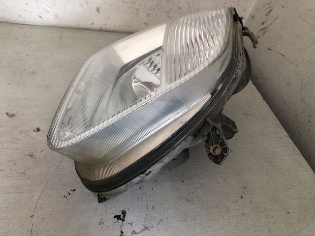 bontott SUZUKI WAGON R PLUS Jobb Fényszóró