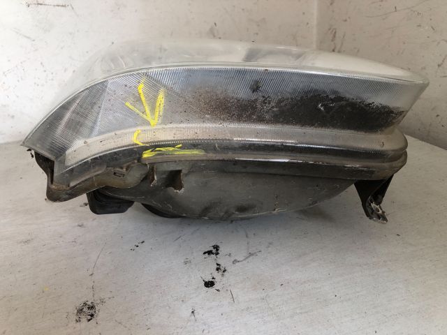 bontott SUZUKI WAGON R PLUS Jobb Fényszóró