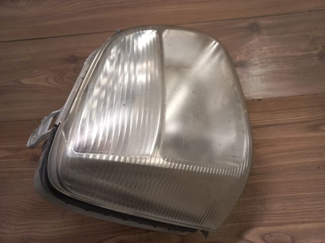 bontott SUZUKI WAGON R PLUS Jobb Fényszóró