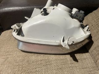 bontott SUZUKI WAGON R PLUS Jobb Fényszóró