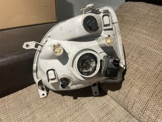 bontott SUZUKI WAGON R PLUS Jobb Fényszóró