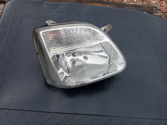 bontott SUZUKI WAGON R PLUS Jobb Fényszóró