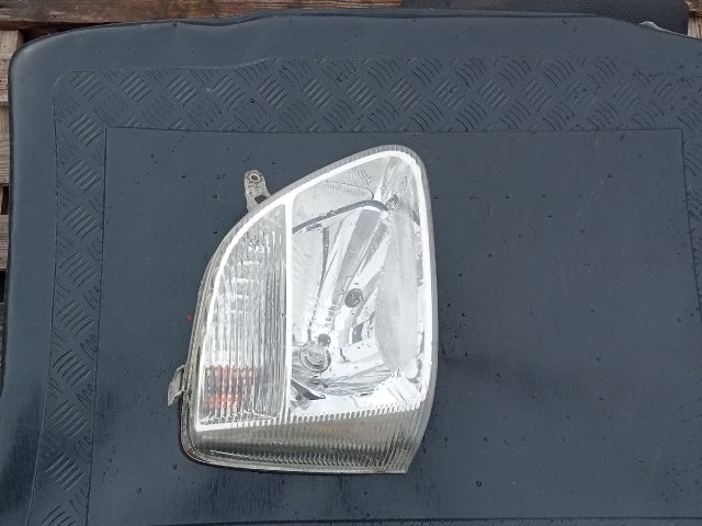 bontott SUZUKI WAGON R PLUS Jobb Fényszóró