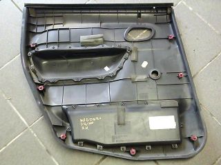 bontott SUZUKI WAGON R PLUS Jobb hátsó Ajtó Kárpit