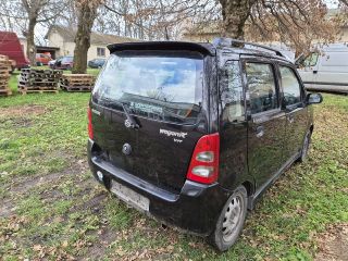 bontott SUZUKI WAGON R PLUS Jobb hátsó Ajtó (Részeivel)