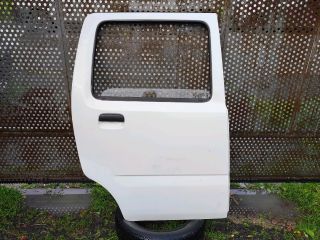 bontott SUZUKI WAGON R PLUS Jobb hátsó Ajtó (Részeivel)
