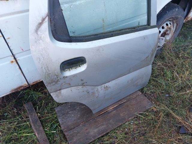 bontott SUZUKI WAGON R PLUS Jobb hátsó Ajtó (Részeivel)