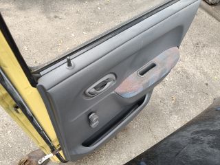 bontott SUZUKI WAGON R PLUS Jobb hátsó Ajtó (Részeivel)