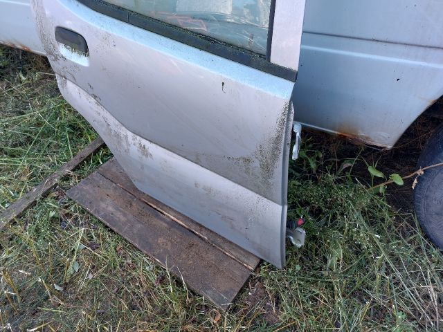 bontott SUZUKI WAGON R PLUS Jobb hátsó Ajtó (Részeivel)