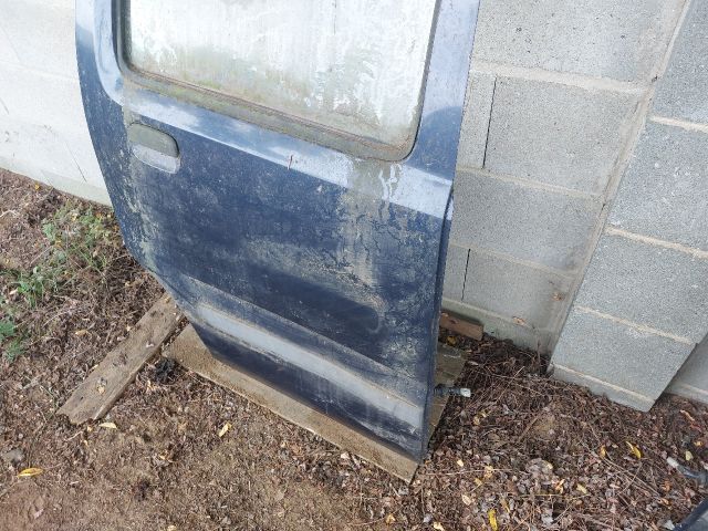 bontott SUZUKI WAGON R PLUS Jobb hátsó Ajtó (Részeivel)