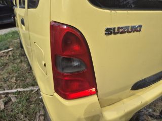 bontott SUZUKI WAGON R PLUS Jobb hátsó Ajtó (Részeivel)