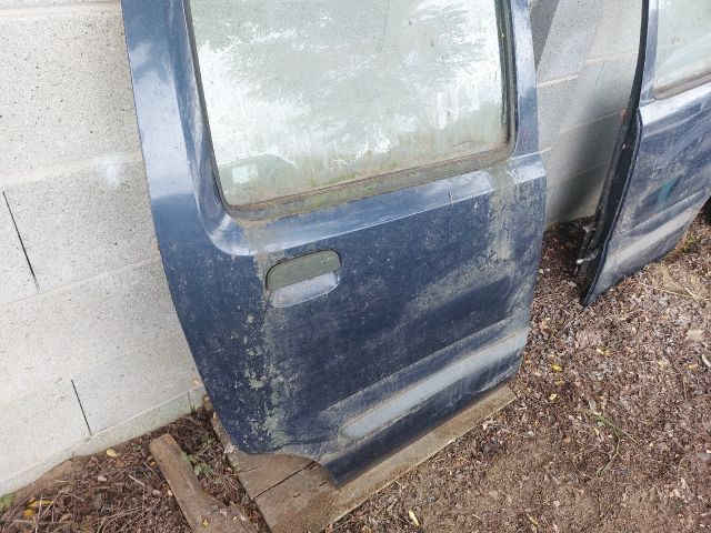 bontott SUZUKI WAGON R PLUS Jobb hátsó Ajtó (Részeivel)