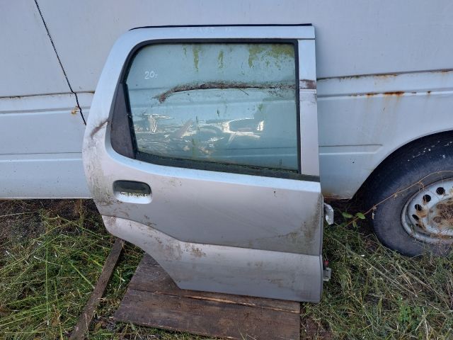 bontott SUZUKI WAGON R PLUS Jobb hátsó Ajtó (Részeivel)