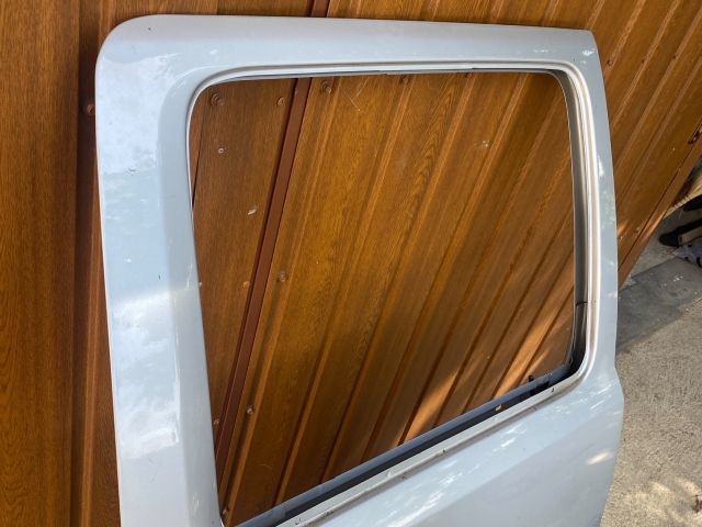 bontott SUZUKI WAGON R PLUS Jobb hátsó Ajtó (Üres lemez)