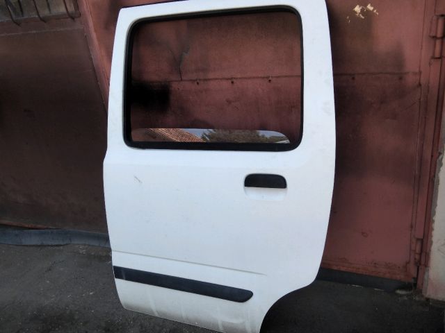 bontott SUZUKI WAGON R PLUS Jobb hátsó Ajtó (Üres lemez)